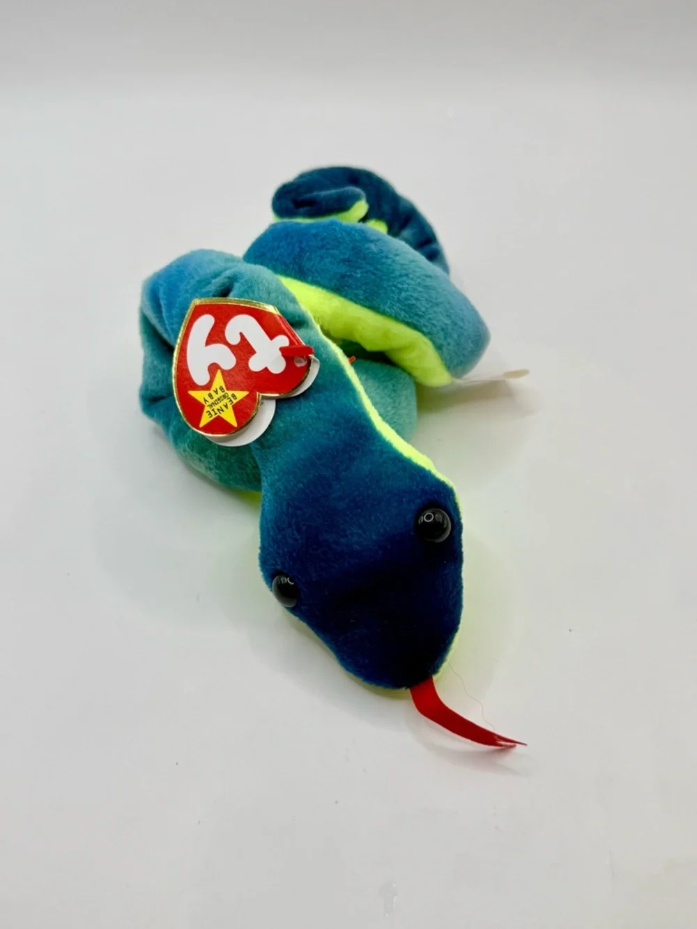 Vintage Ty Beanie Babies “Hissy” Snake Plush – 1997 Original